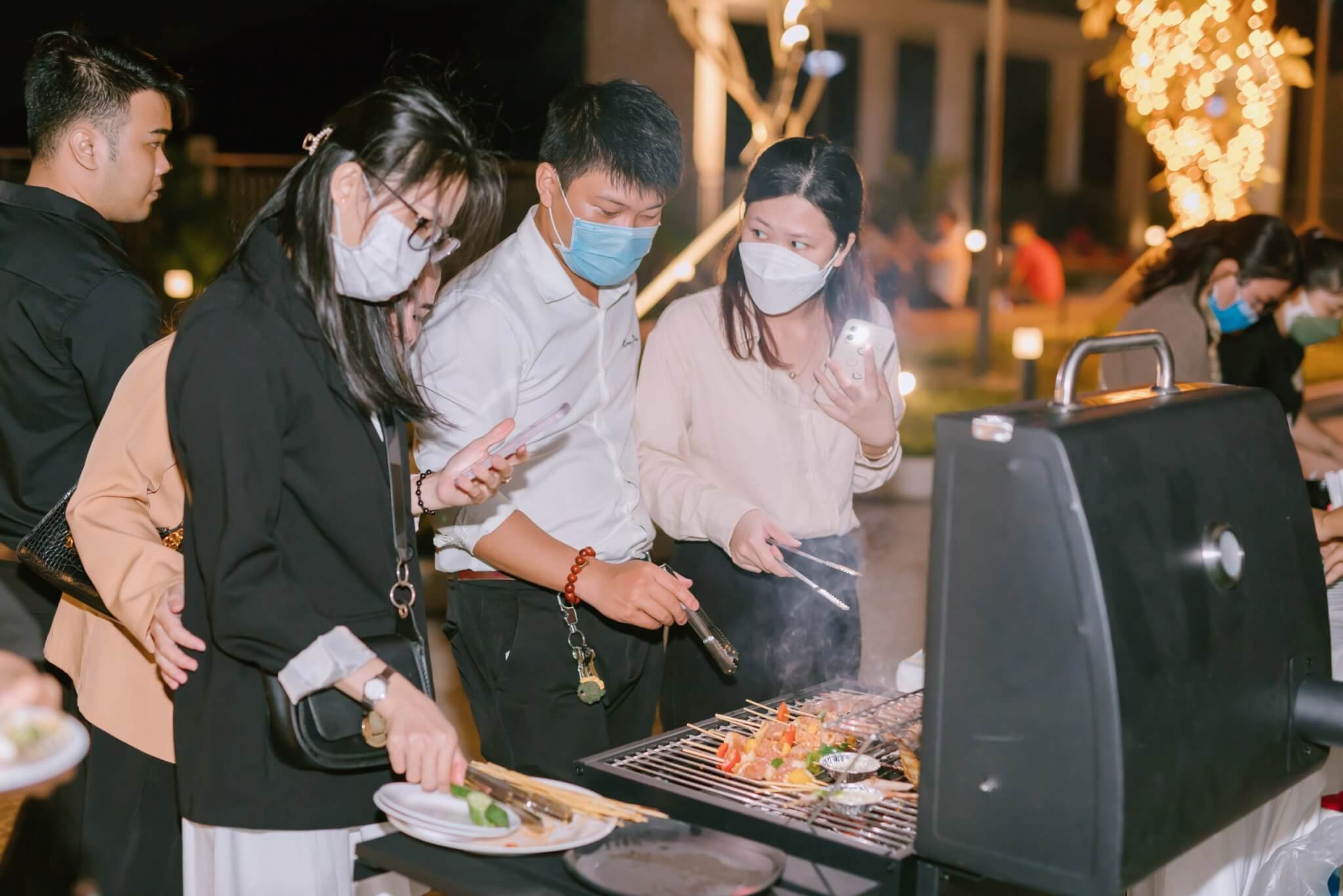 Sự kiện tiệc BBQ - phong cách tổ chức sự kiện ngoài trời đang được ưa chuộng